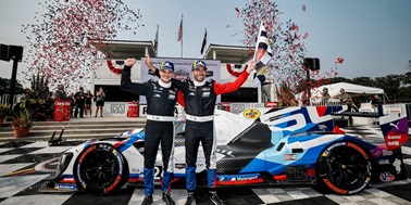 BMW LEADS WHEN IT COUNTS AT ROAD AMERICA EN ROUTE TO 1-2 SWEEP