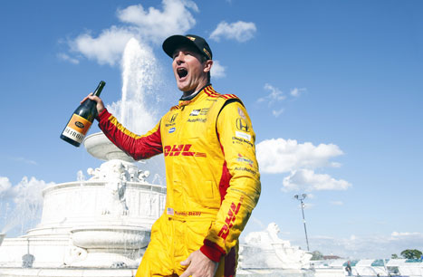 Hunter-Reay Cools Off in Scott Fountain After Winning Dual II